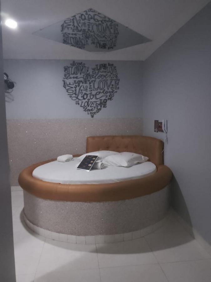 Hotel L Motel 1001 Noites - Setor O برازيليا المظهر الخارجي الصورة